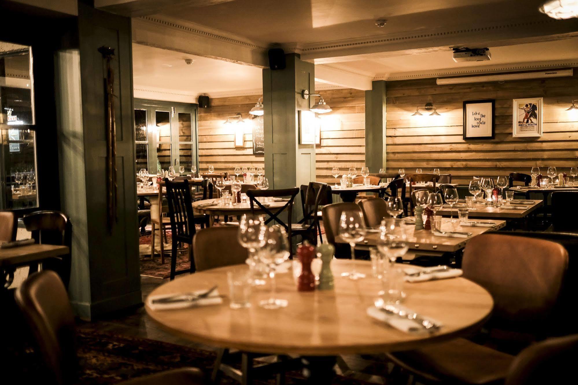 Fisherman'S Haunt Hotel ไครสต์เชิร์ช ภายนอก รูปภาพ